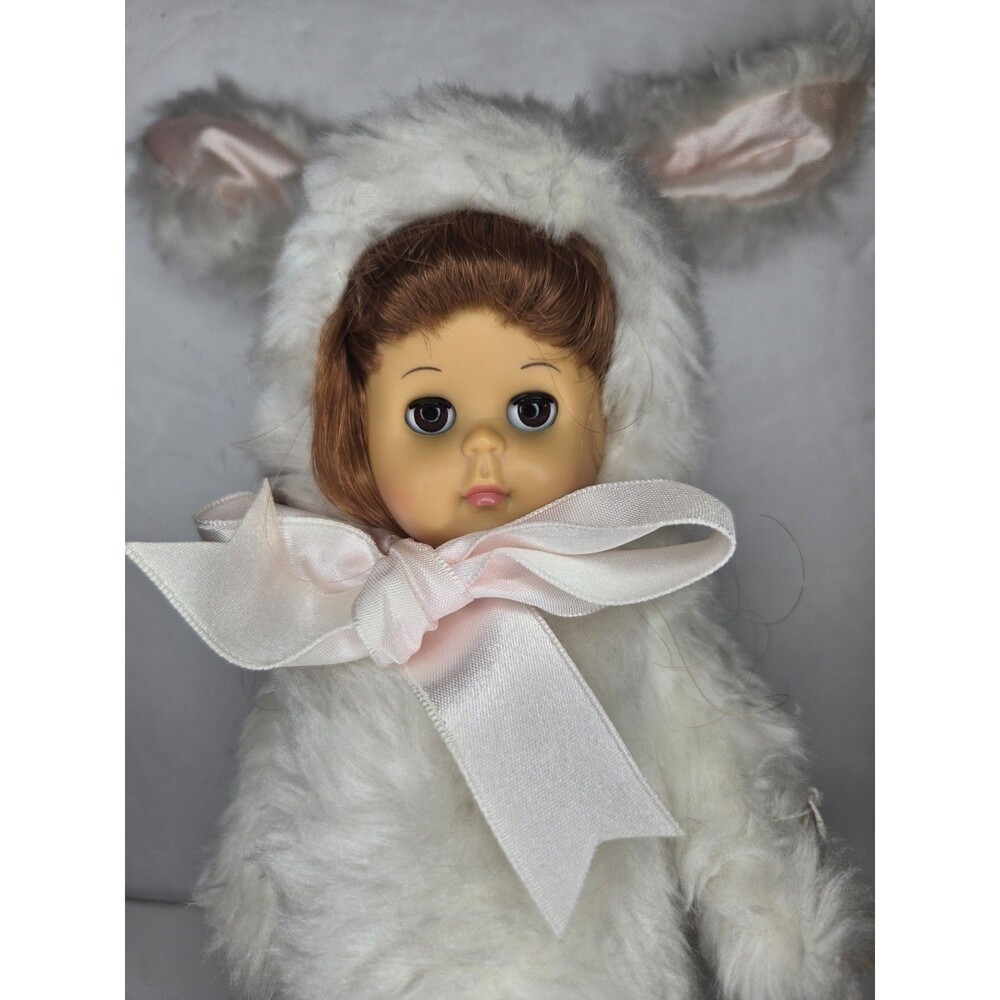 Ginny Doll Vogue Dolls Easter Bunny Skin Discoloration Sleep Eyes